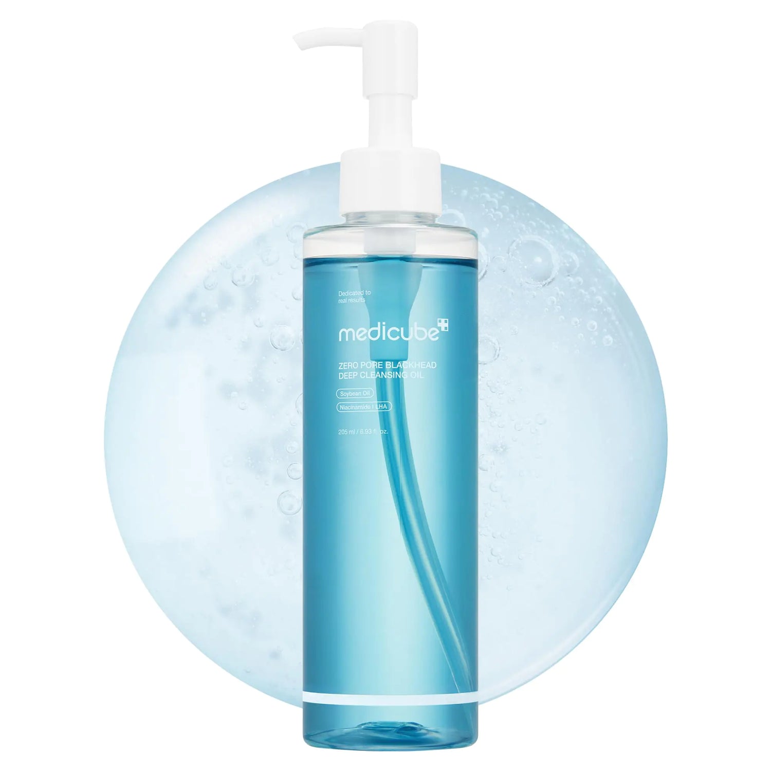 Medicube Zero Pore Deep Cleansing Oil – texture of oil on hand before emulsifying