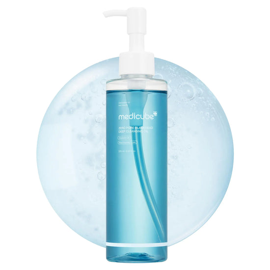 Medicube Zero Pore Deep Cleansing Oil – texture of oil on hand before emulsifying